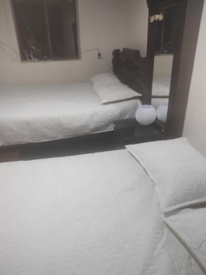 Noras Homestay Laureles Медельин Экстерьер фото